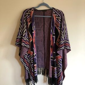 Hanover Aztec poncho shawl. M/L. Like New